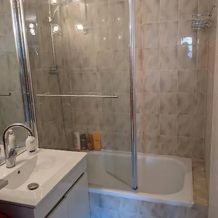 Cap D'agde Apartment *